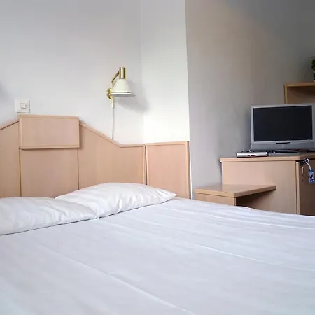 Hotell Avion 3*